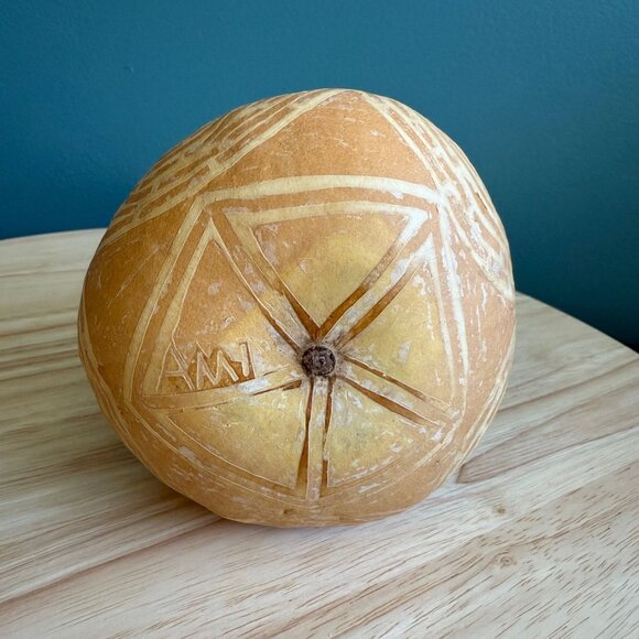 Vintage Hand-Carved Peru Native American Gourd With Intricate Geometric Patterns - Picture 7 of 10